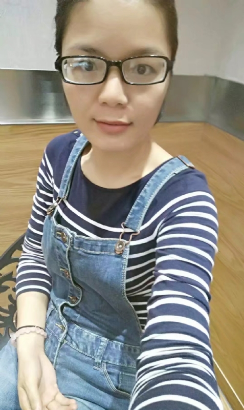 螃蟹的第一张照片--贵港相亲服务中心