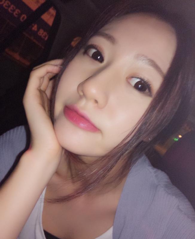 没有故事的女同学的第一张照片--贵港相亲服务中心