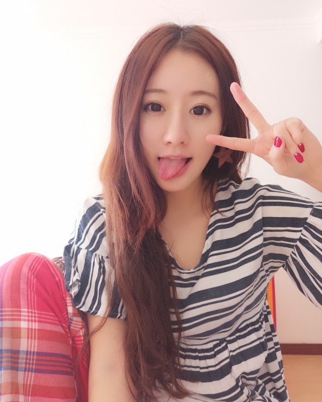 没有故事的女同学的第三张照片--贵港相亲服务中心