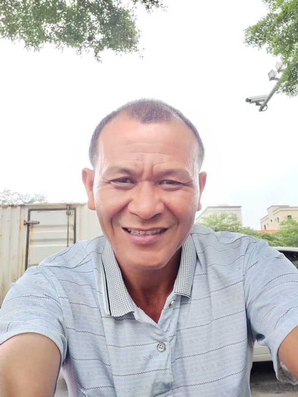 大老的第一张照片--贵港相亲服务中心