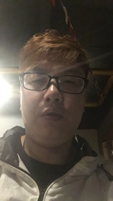 深情久伴更长情的第一张照片--贵港相亲服务中心