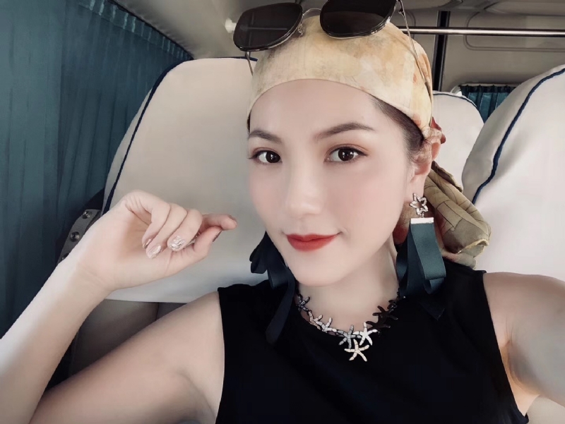 Yulili的第一张照片--贵港相亲服务中心