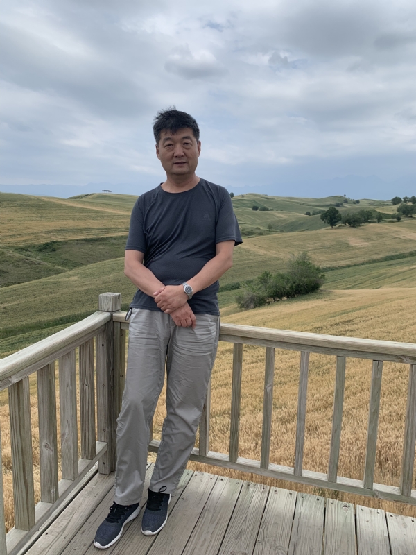 顺其自然的第一张照片--贵港相亲服务中心