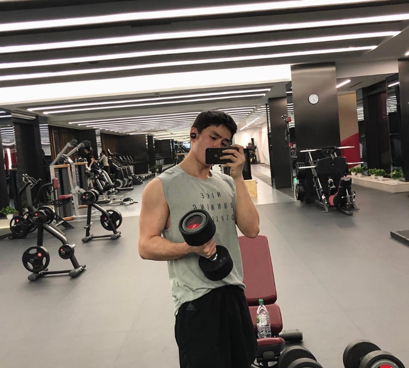 深海的第一张照片--贵港相亲服务中心