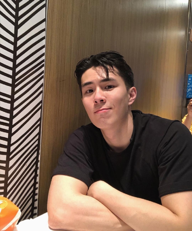 深海的第三张照片--贵港相亲服务中心