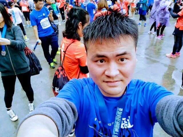 小五在跳舞的第一张照片--贵港相亲服务中心