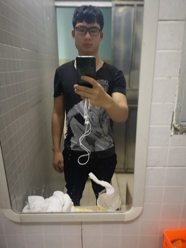 右手的执着的第一张照片--贵港相亲服务中心