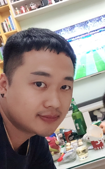 枫叶的第一张照片--贵港相亲服务中心