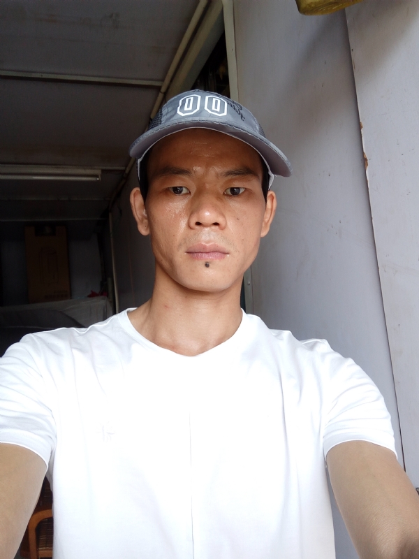 张生的第一张照片--贵港相亲服务中心