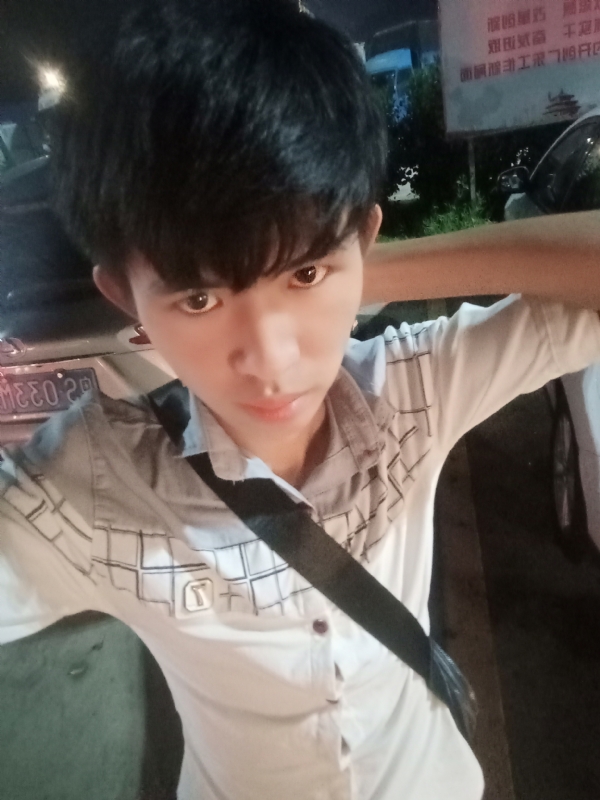 杨哥的第一张照片--贵港相亲服务中心