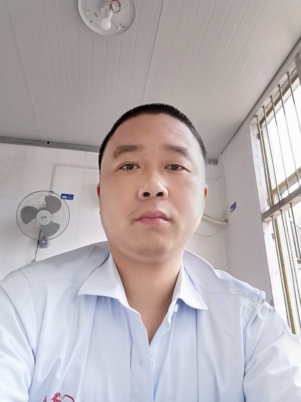 平安的第一张照片--贵港相亲服务中心