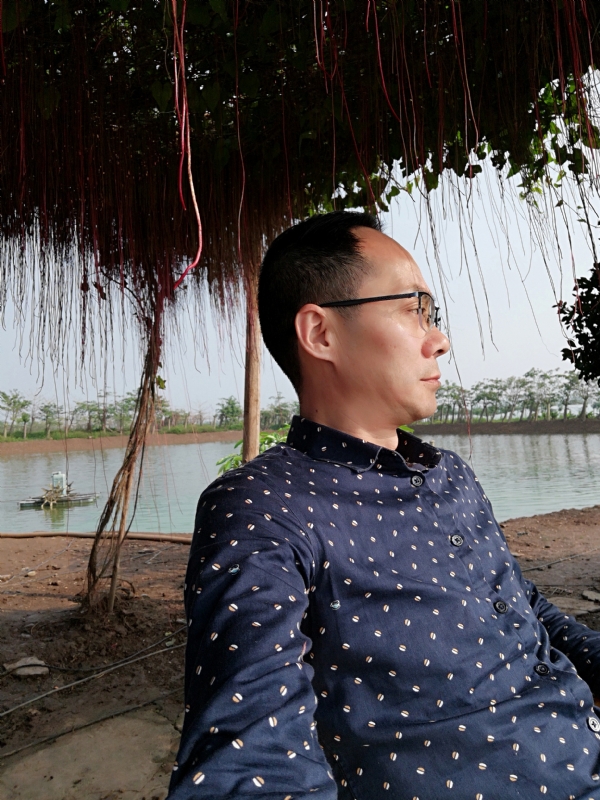 守望烟云的第一张照片--贵港相亲服务中心