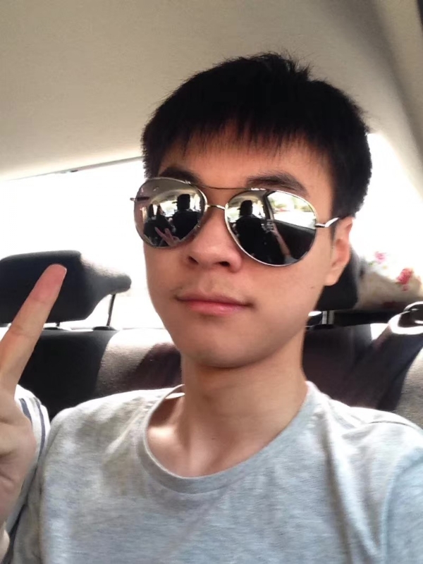 鱼头zzz的第一张照片--贵港相亲服务中心