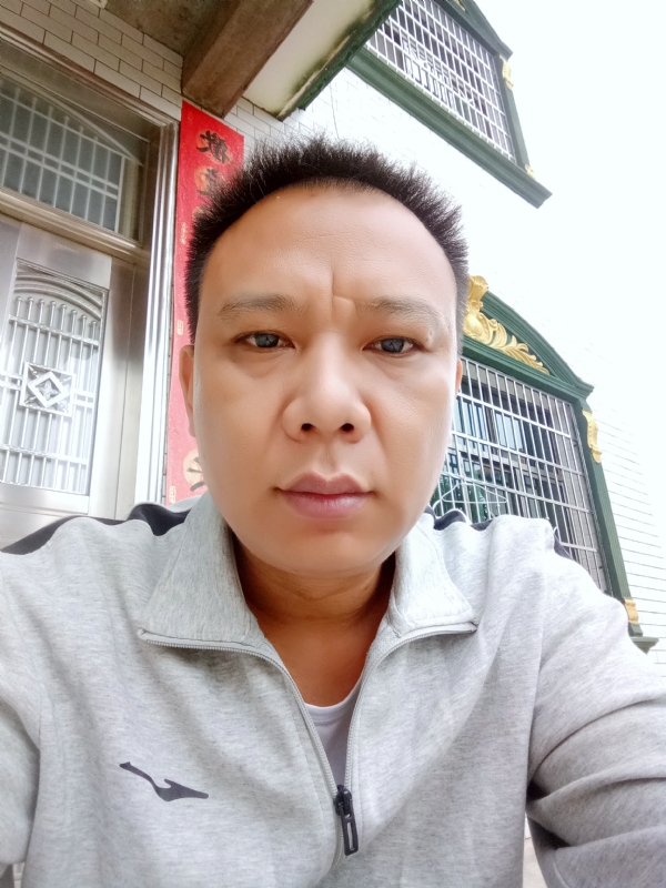 随缘的第一张照片--贵港相亲服务中心