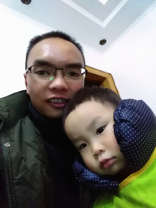 123木头人的第一张照片--贵港相亲服务中心