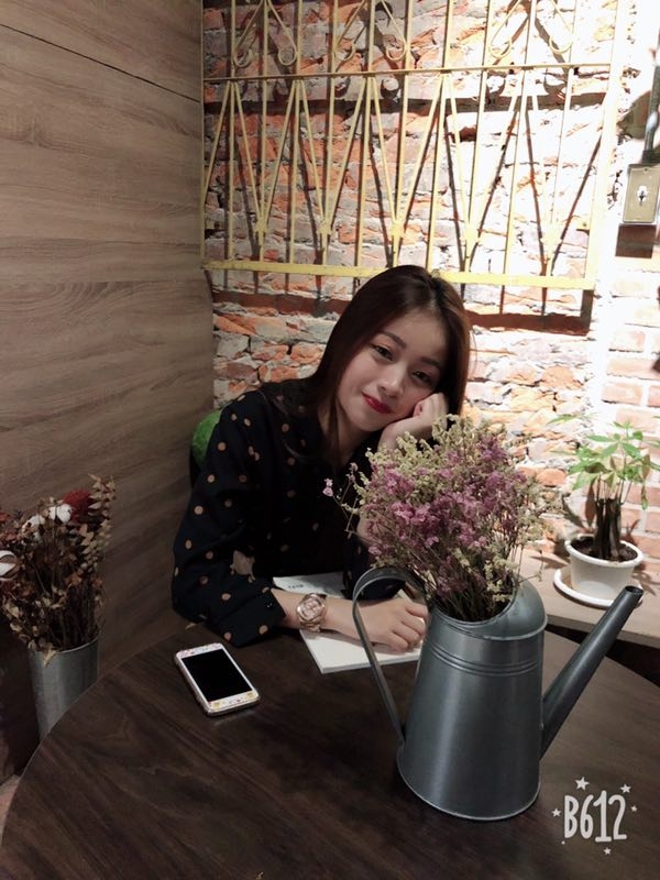 瑶瑶呀的第一张照片--贵港相亲服务中心