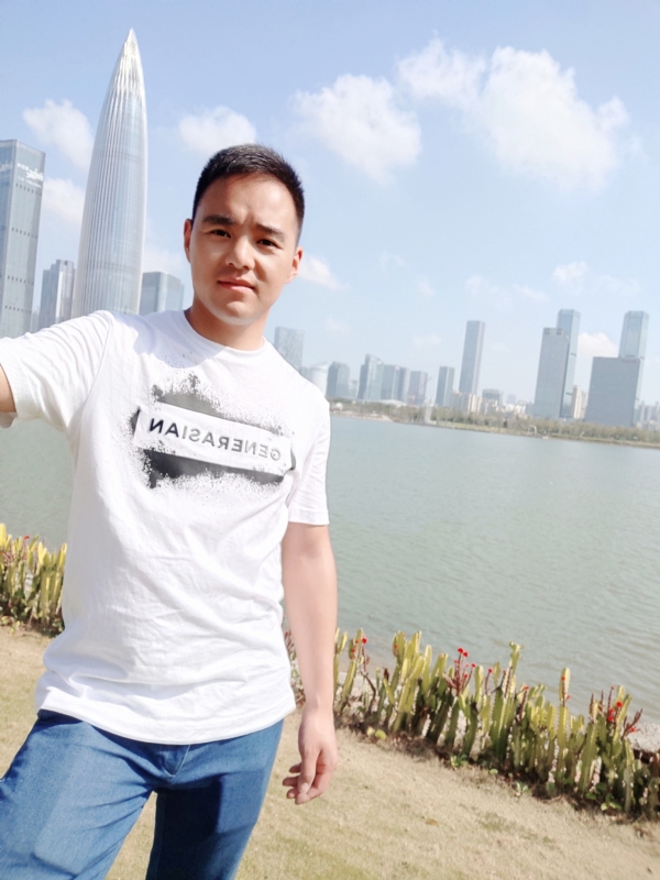 许仙敢睡蛇的第一张照片--贵港相亲服务中心