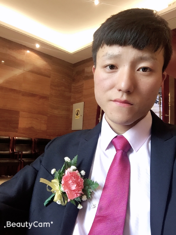 666碰碰的第一张照片--贵港相亲服务中心