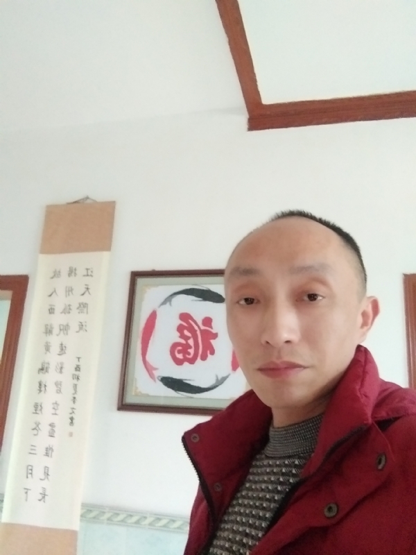 雅正的第一张照片--贵港相亲服务中心