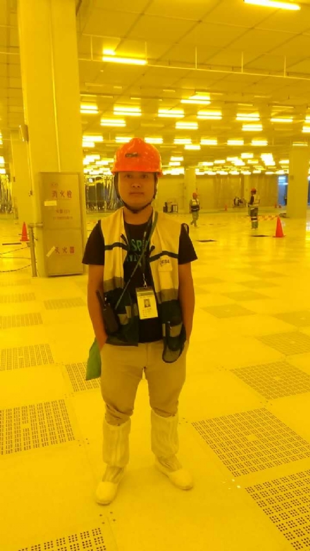 一个傻子的第一张照片--贵港相亲服务中心