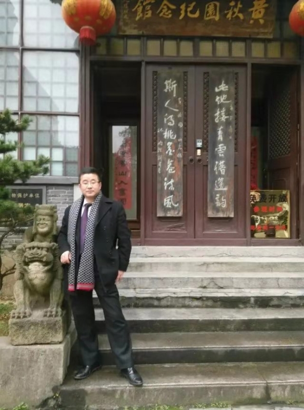 淡定牛魔王的第二张照片--贵港相亲服务中心