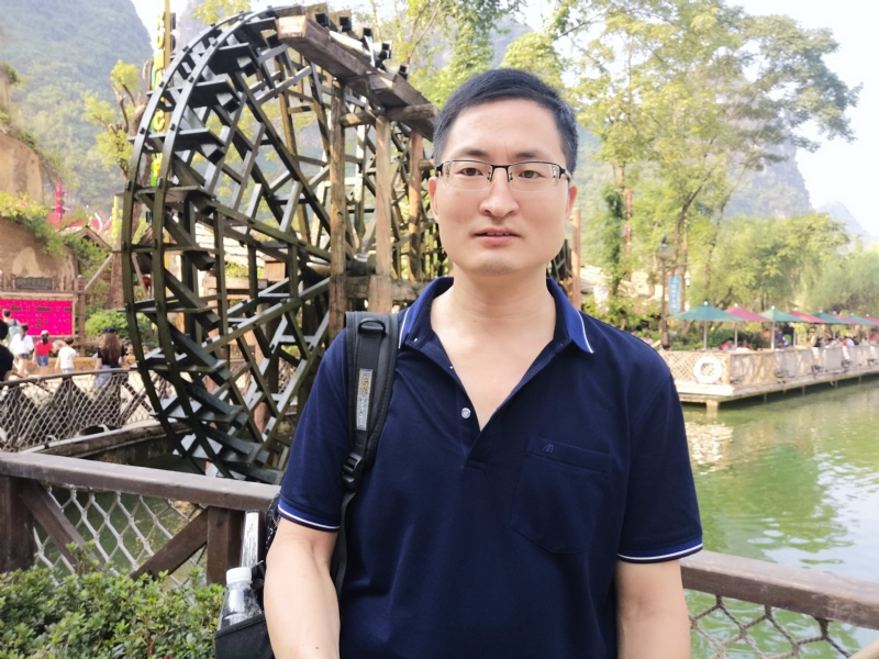 一笑而过的第一张照片--贵港相亲服务中心