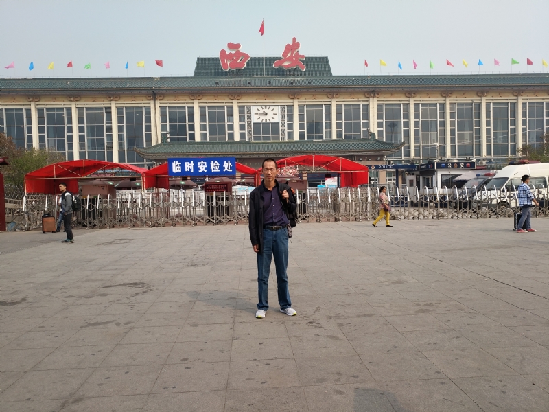 老陈的第一张照片--贵港相亲服务中心