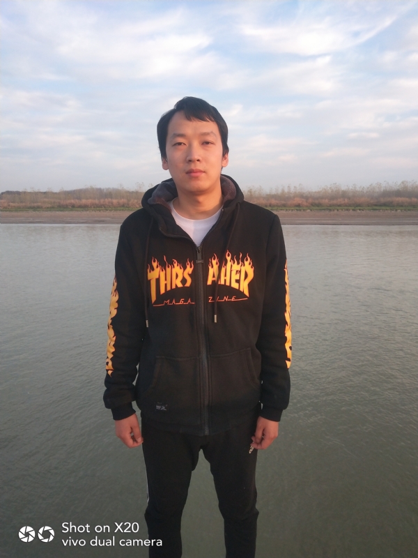 一往情深的第一张照片--贵港相亲服务中心