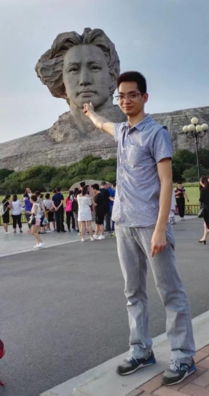 惠辉的牛的第一张照片--贵港相亲服务中心