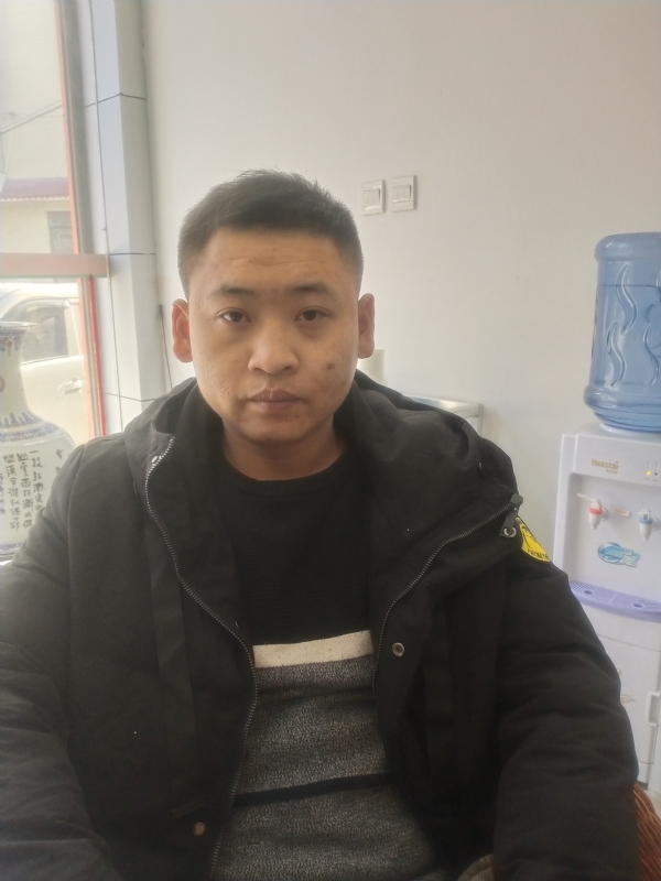 瞿波的第一张照片--贵港相亲服务中心