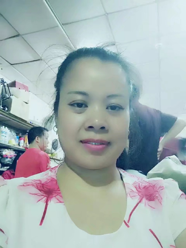 把自己当宝贝的第一张照片--贵港相亲服务中心