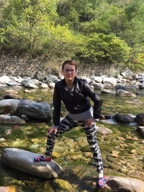 金鑫的第一张照片--贵港相亲服务中心