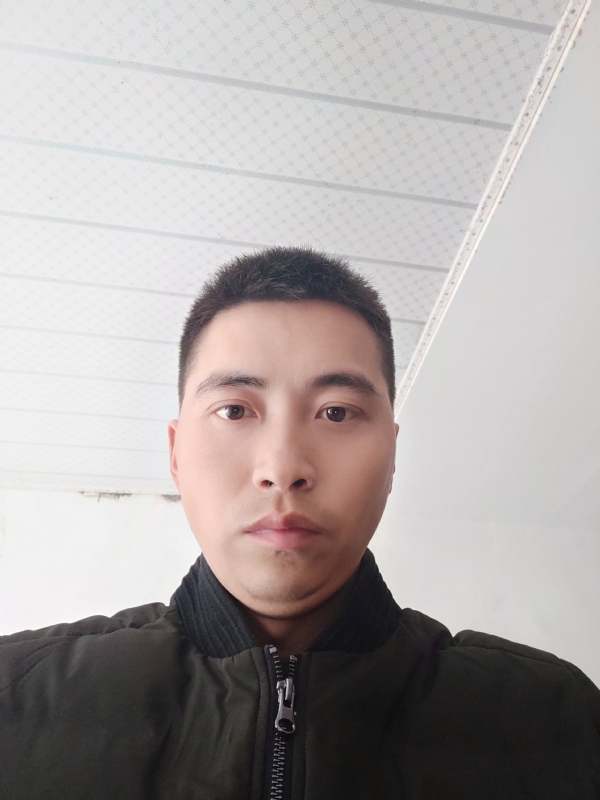 远望星空的第一张照片--贵港相亲服务中心