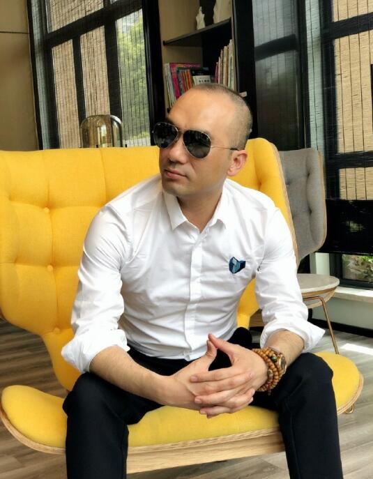 海纳百川的第一张照片--贵港相亲服务中心