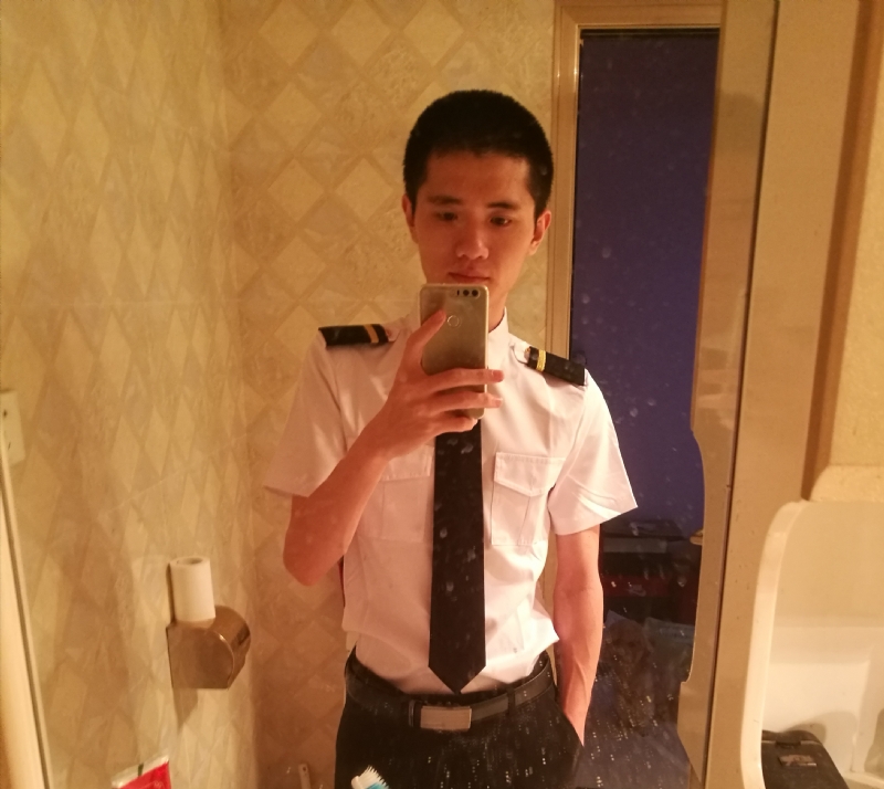 祖uu的第一张照片--贵港相亲服务中心