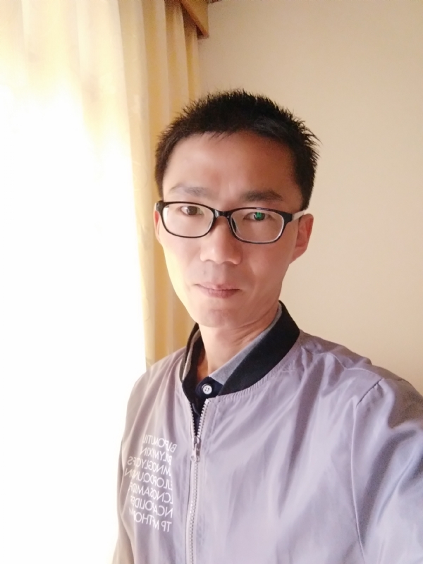 平凡的风的第二张照片--贵港相亲服务中心