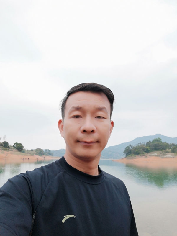 有容乃大的第一张照片--贵港相亲服务中心