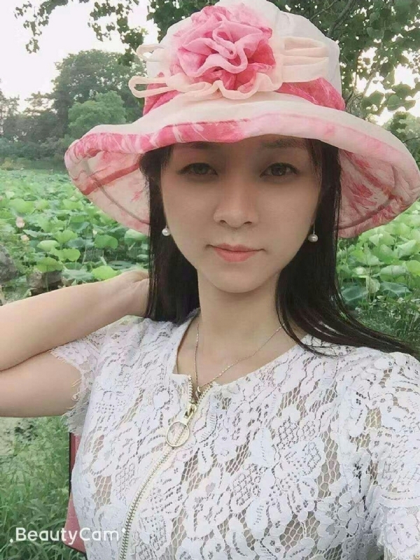 小青菜的第一张照片--贵港相亲服务中心