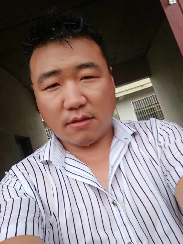 江湖中人的第一张照片--贵港相亲服务中心