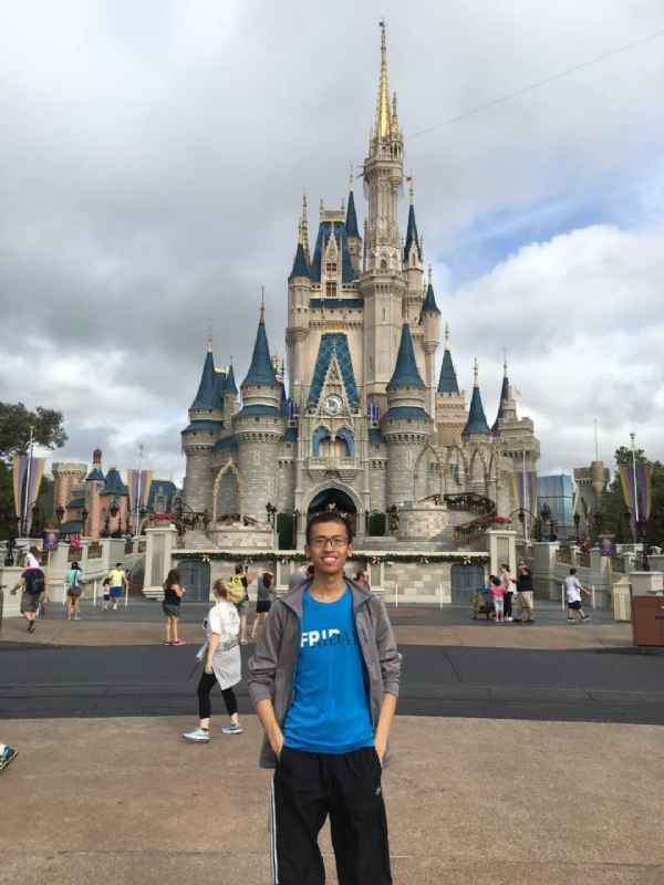 太阳花的第一张照片--贵港相亲服务中心