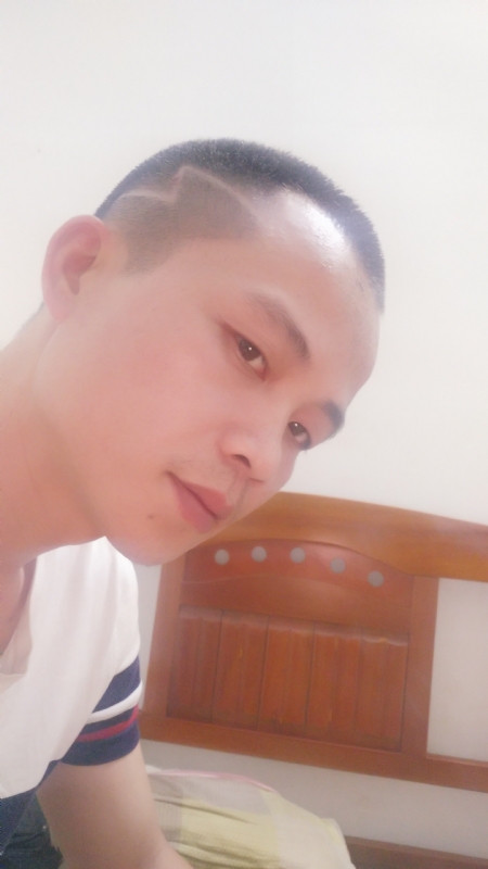 骑着蜗牛看世界的第一张照片--贵港相亲服务中心