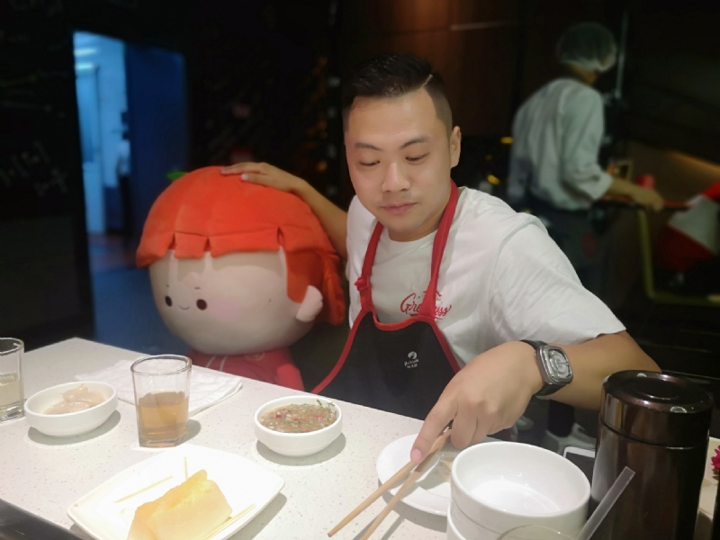 逆行的第一张照片--贵港相亲服务中心