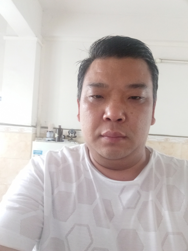 帅帅的第一张照片--贵港相亲服务中心