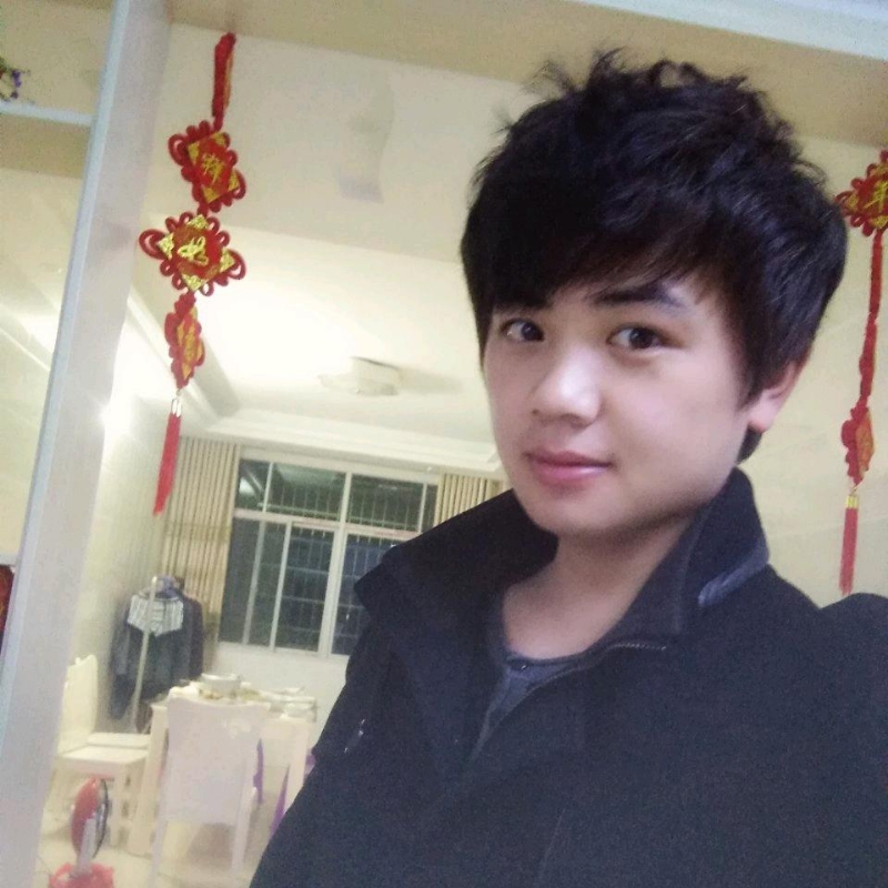 凤凰机器人卡卡老师的第一张照片--贵港相亲服务中心