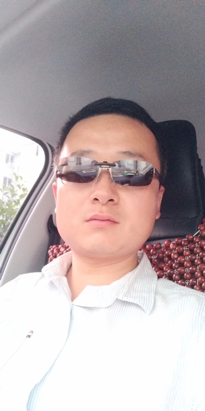 痛苦的单身狗的第一张照片--贵港相亲服务中心