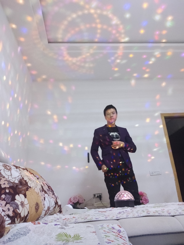 慕凡的第一张照片--贵港相亲服务中心