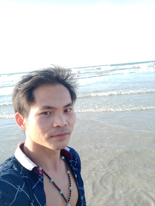 爱已欠费的第一张照片--贵港相亲服务中心