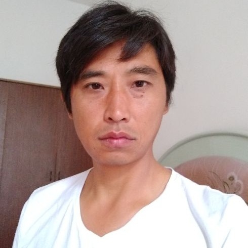 莞尔一笑的第一张照片--贵港相亲服务中心