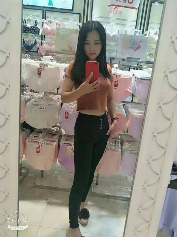 小可爱的第一张照片--贵港相亲服务中心