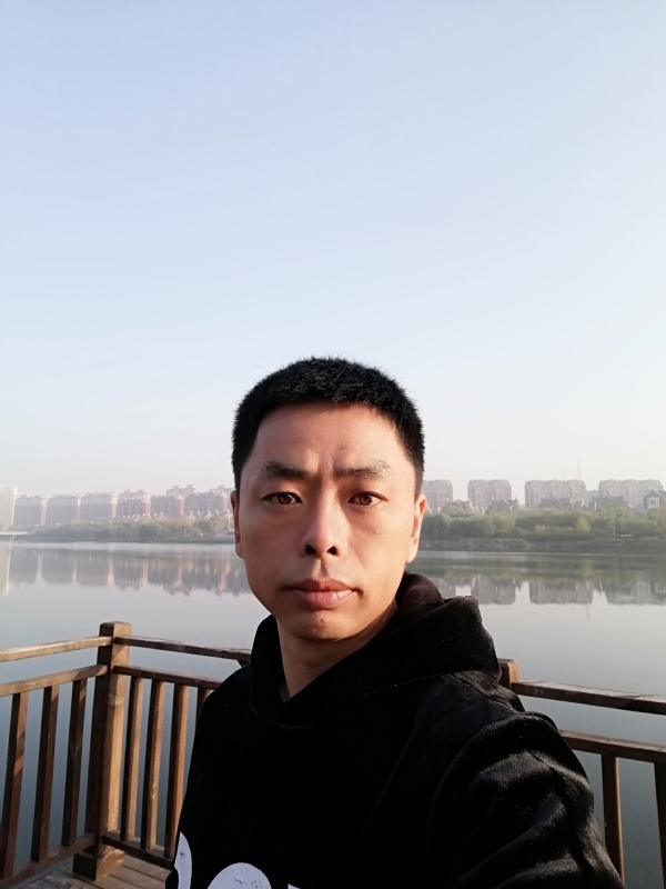 蓝颜的第一张照片--贵港相亲服务中心